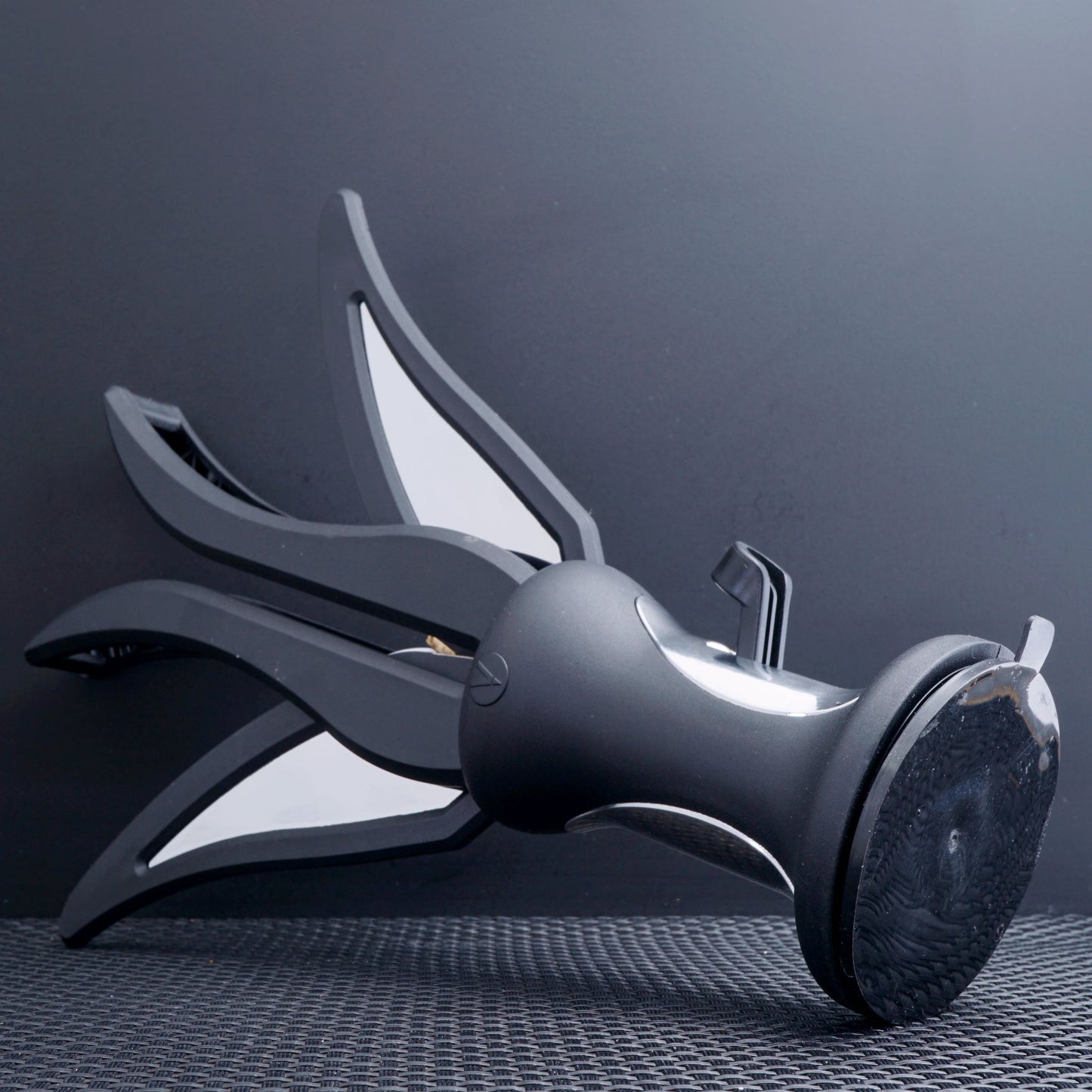 VulkanUS Crown